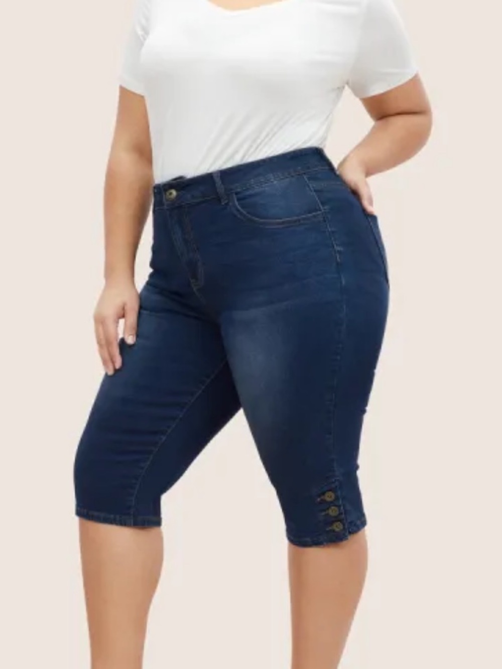 Bloomchic Plus Size 2XL High stretch Dark Wash Button Hem Cropped Jeans us20